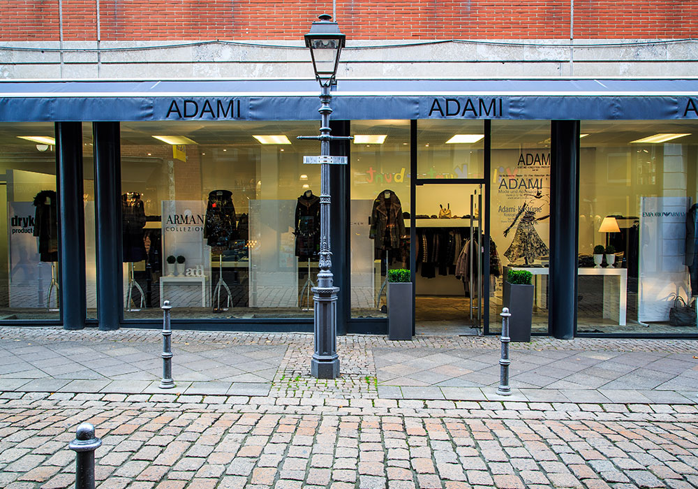 Adami Mode Aachen von Vorne