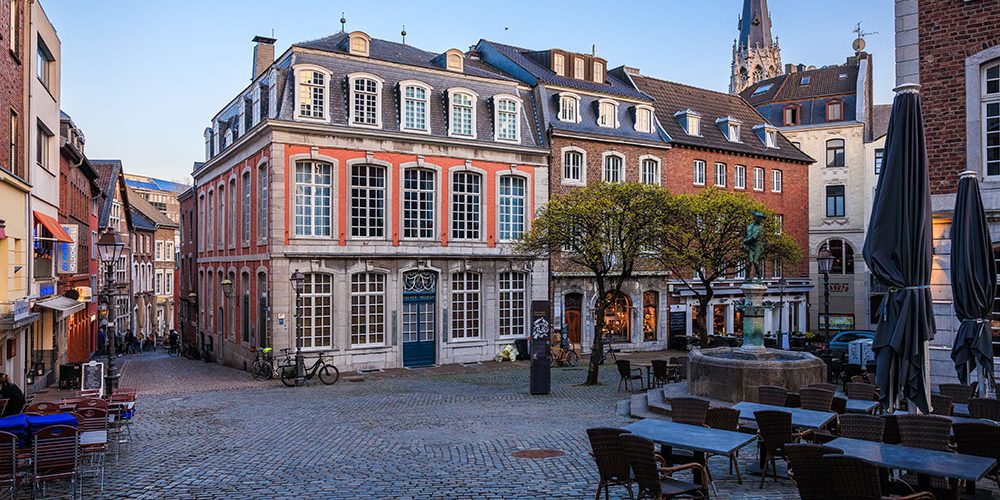 Couven Museum Aachen der Seite