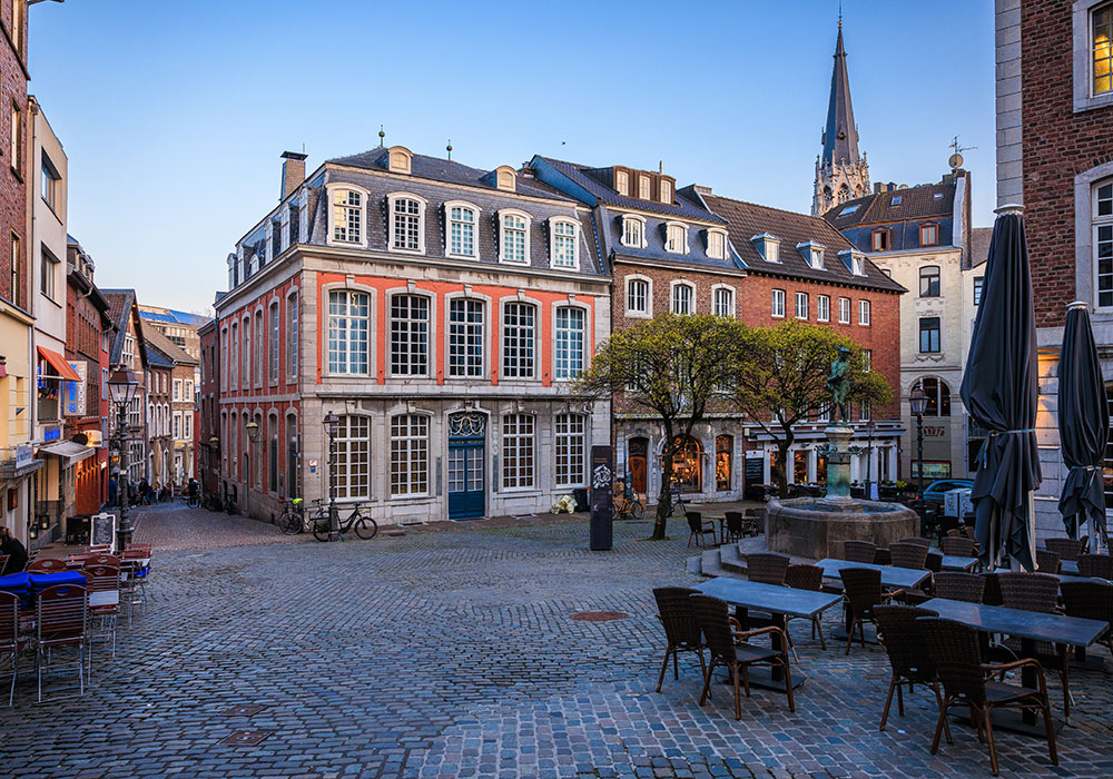 Couven Museum Aachen der Seite