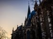 Dom Aachen von der Seite