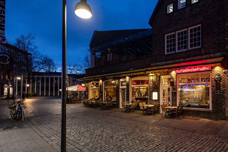 Restaurant Macaroni Aachen von der Seite