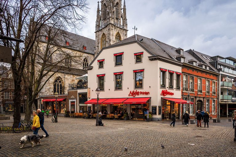 Nobis Printen Aachen von der Seite