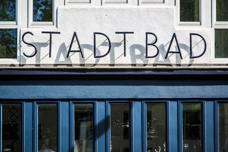 Stadtbad Aachen von Vorne