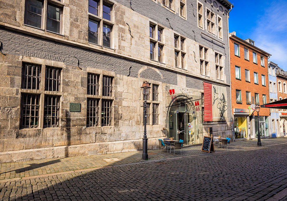 Zeitungsmuseum Aachen von der Seite