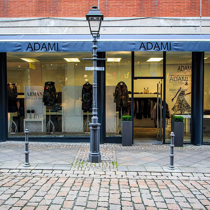 Adami Mode Aachen von Vorne