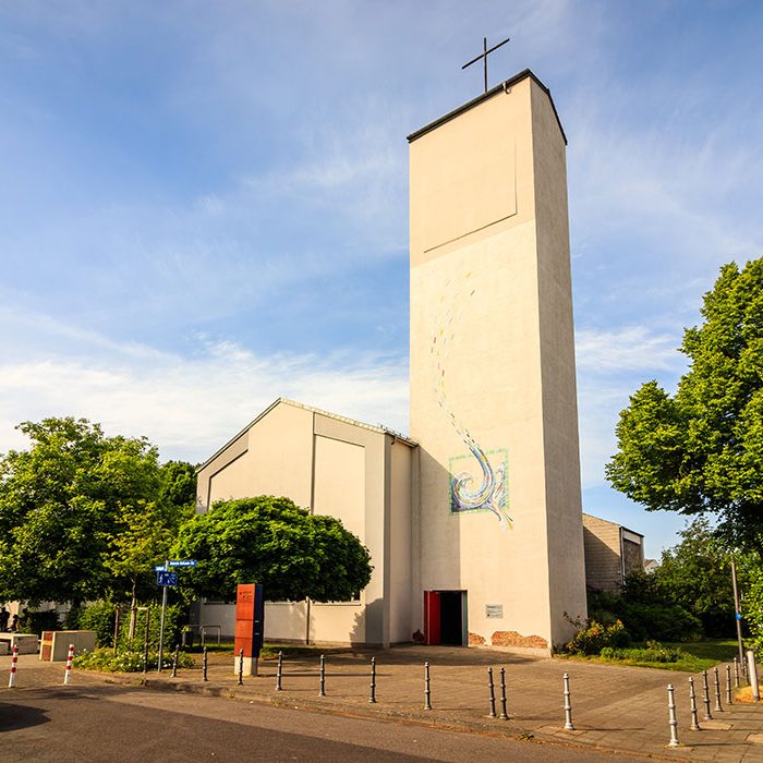 Kirche Aachen von Vorne