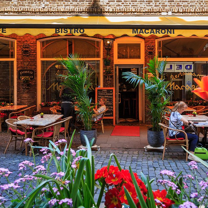 Restaurant Macaroni Aachen von Vorne