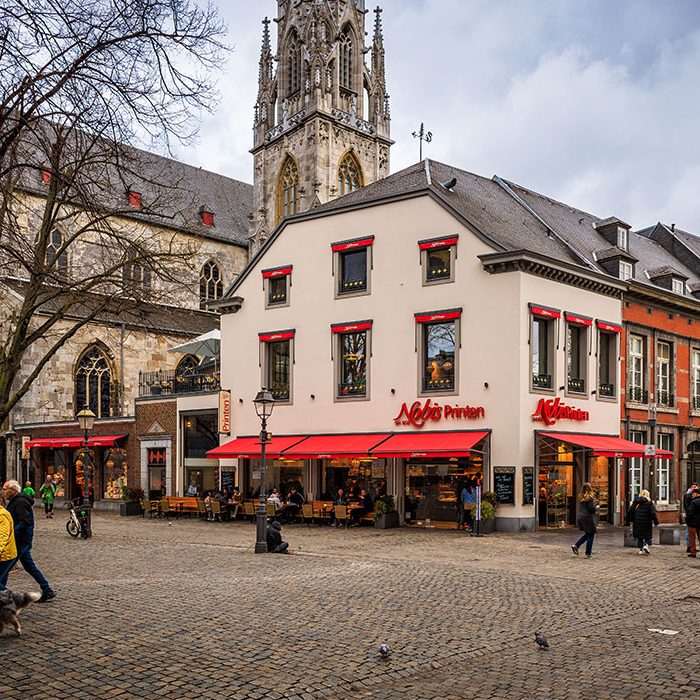 Nobis Printen Aachen von der Seite