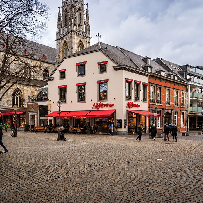 Nobis Printen Aachen von der Seite
