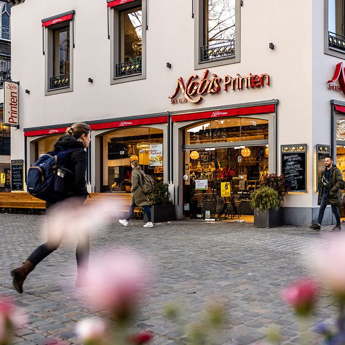 Nobis Printen Aachen von Vorne
