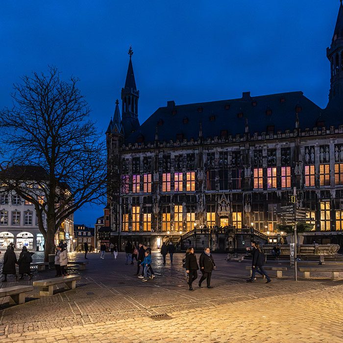 Rathaus Aachen von Vorne