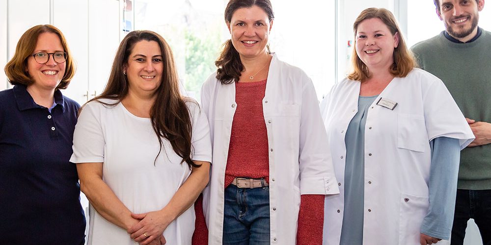 Team von Hausarzt Dr. med. Thoren Müller Aachen von Vorne